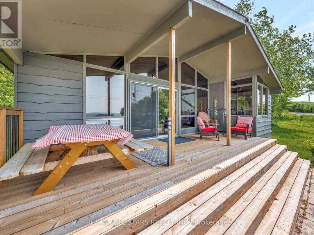 36 Walnut Street, Cameron Lake