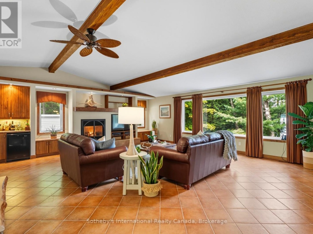 20 FISH ROCK ROAD, 