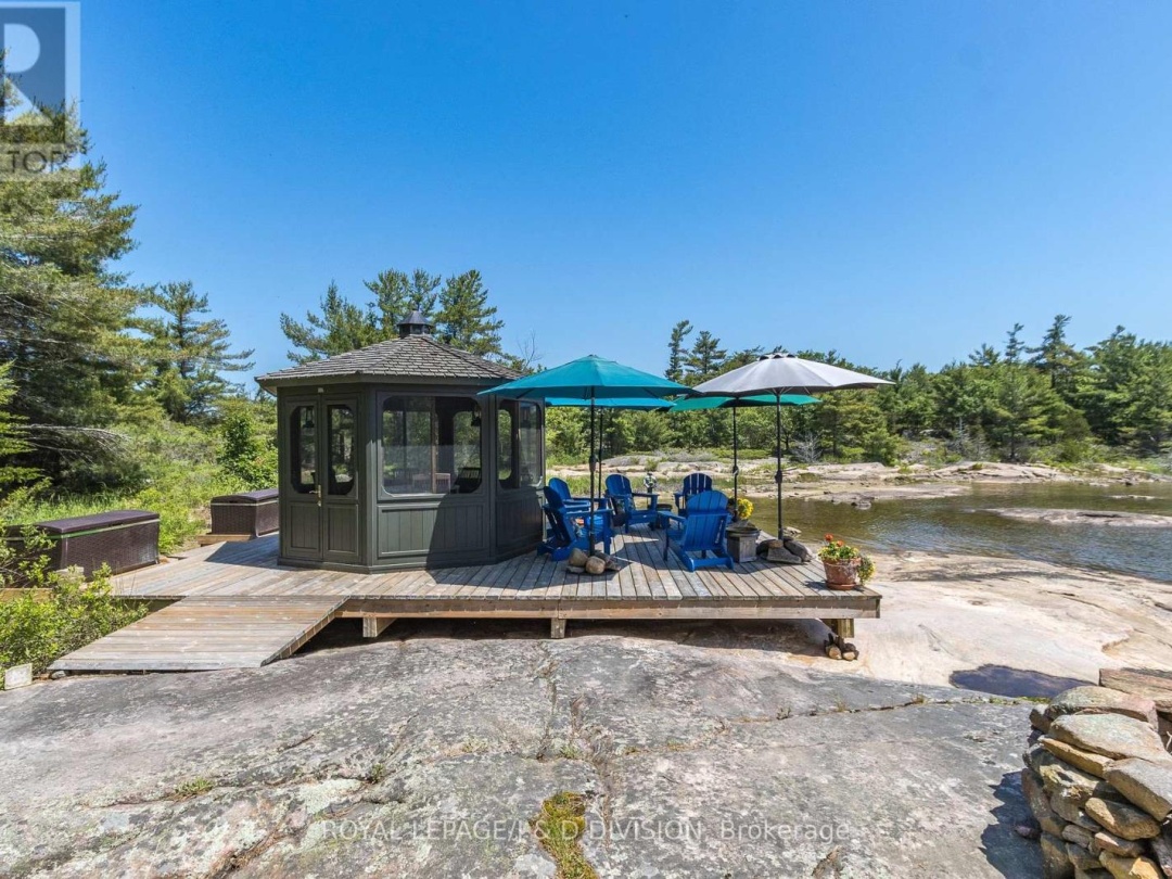 2 IS 4170 ISLAND, 