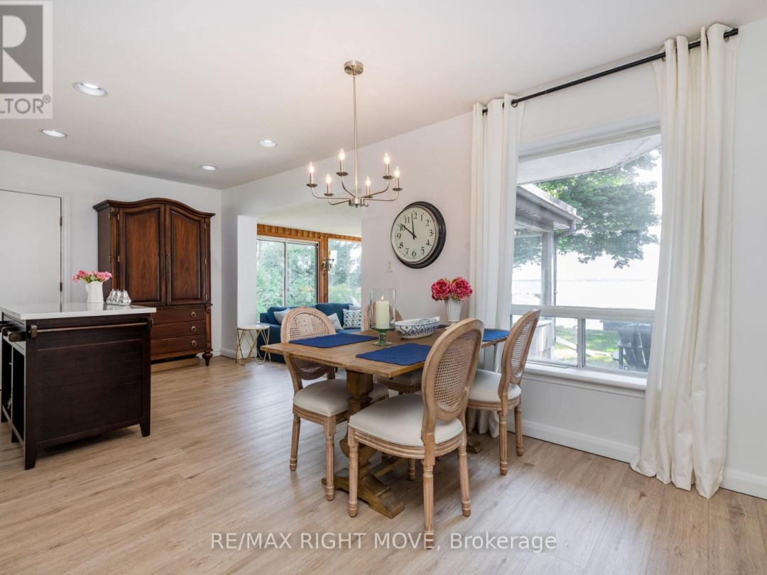 18 MAPLE DRIVE, 