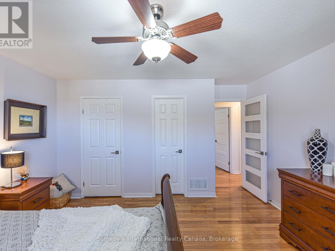 66 Calverley Street, Orillia