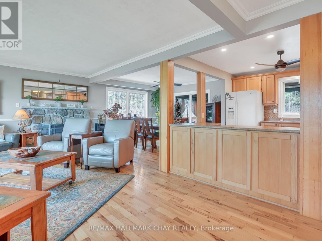 138 Lake Dalrymple Road, Dalrymple Lake