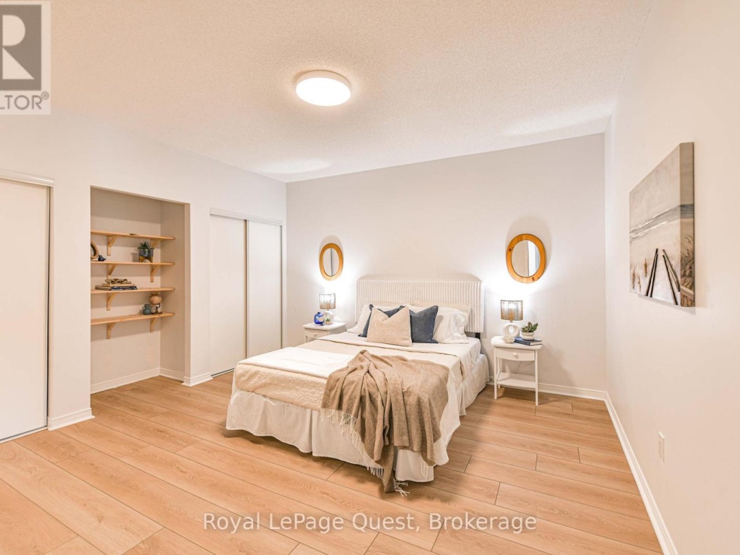 208 - 20 MUSEUM DRIVE, 