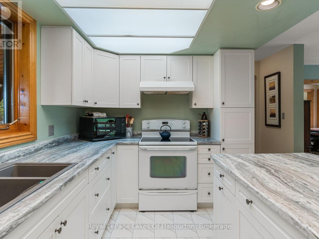 1111 ELK DRIVE, Moose Lake
