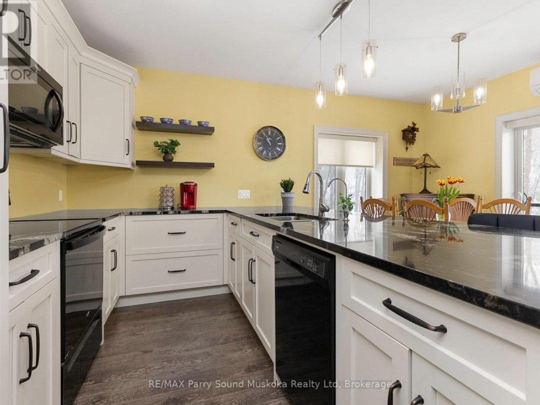 303 - 11B SALT DOCK ROAD, 