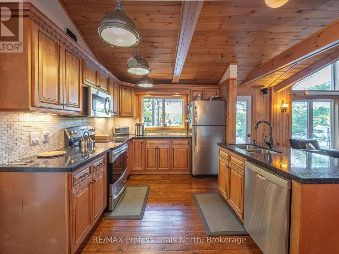 1484 Bat Lake Road, Canning Lake