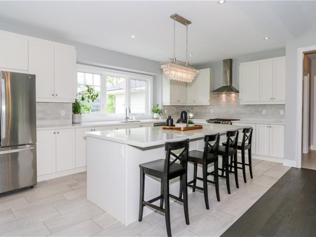 2066 Elana Drive, Orillia