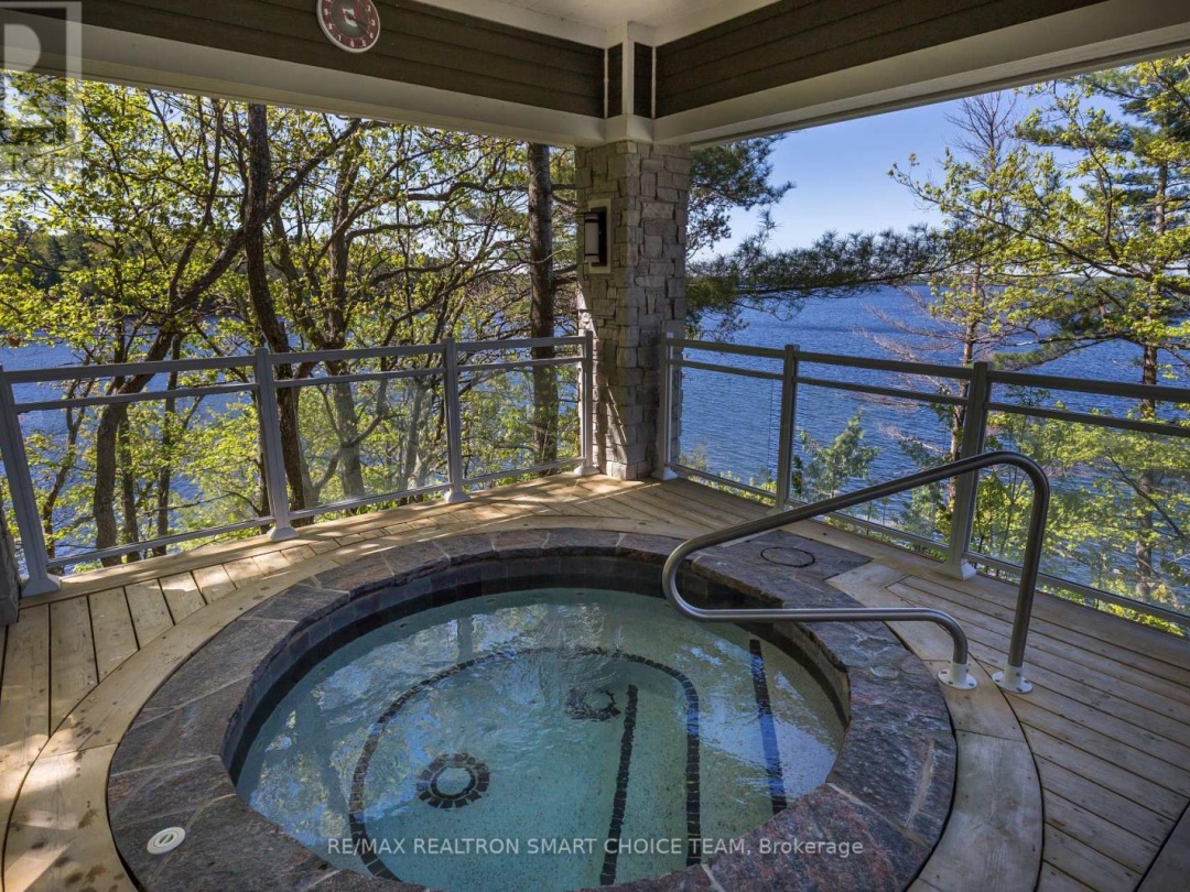 L204-C1&C2 - 1869 MUSKOKA 118 ROAD W, 
