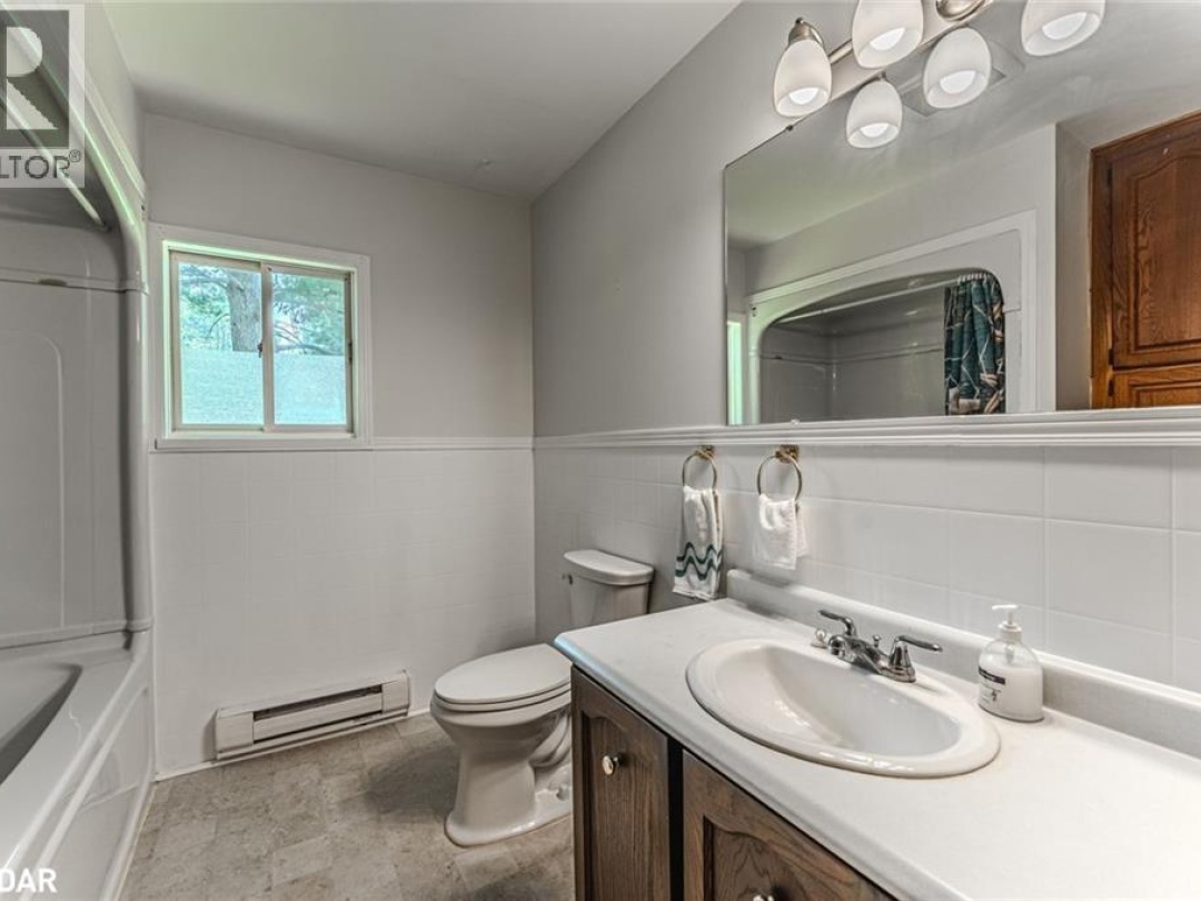 332 BAXTER LOOP Road, 