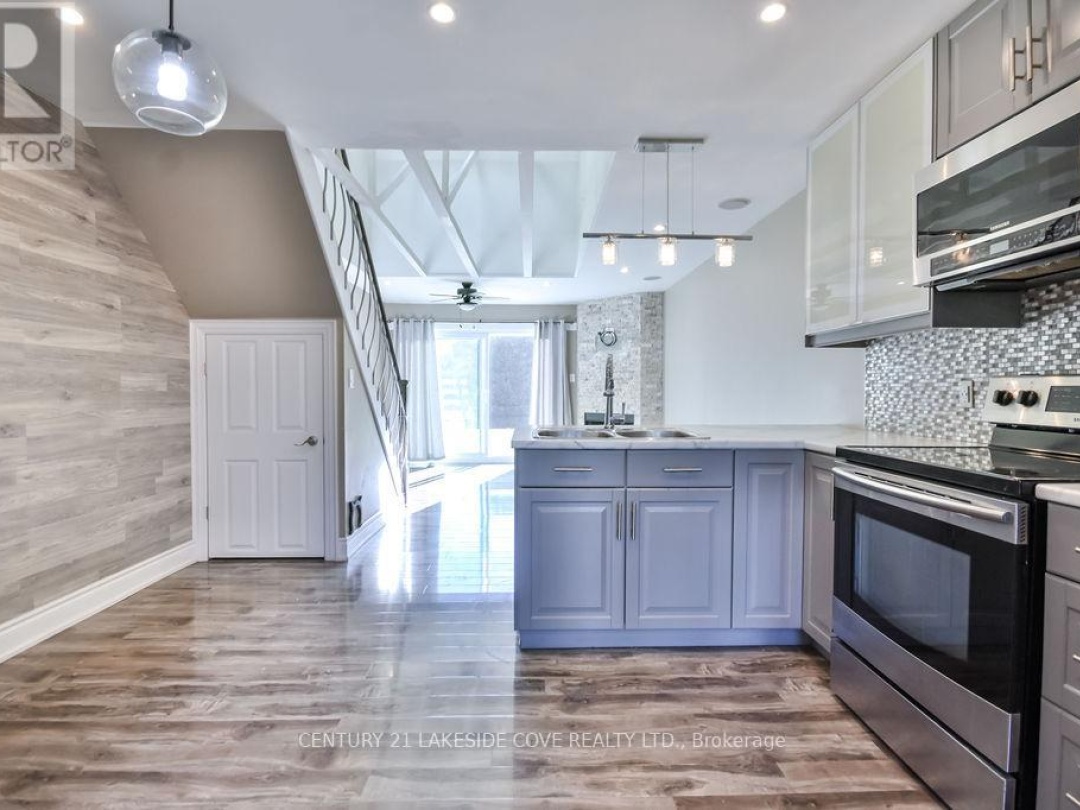 UNIT 12 - 81 LAGUNA PARKWAY N, 