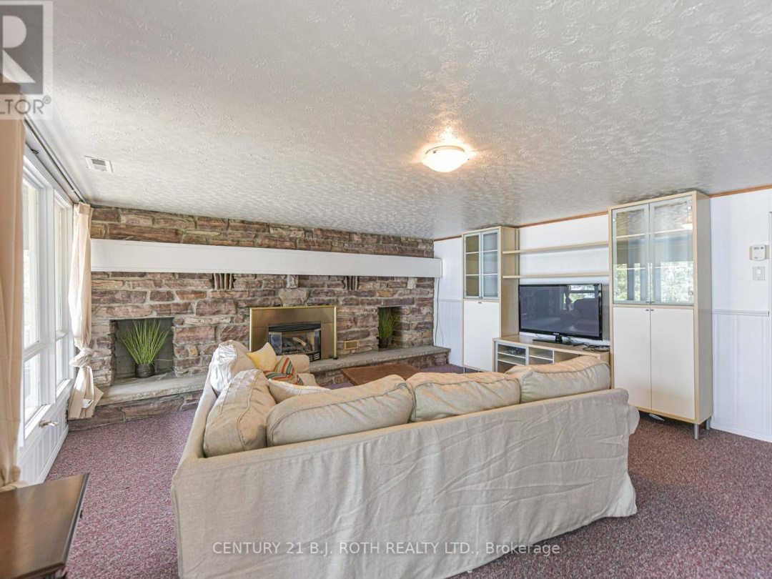 71 CAMPBELL BEACH ROAD, 