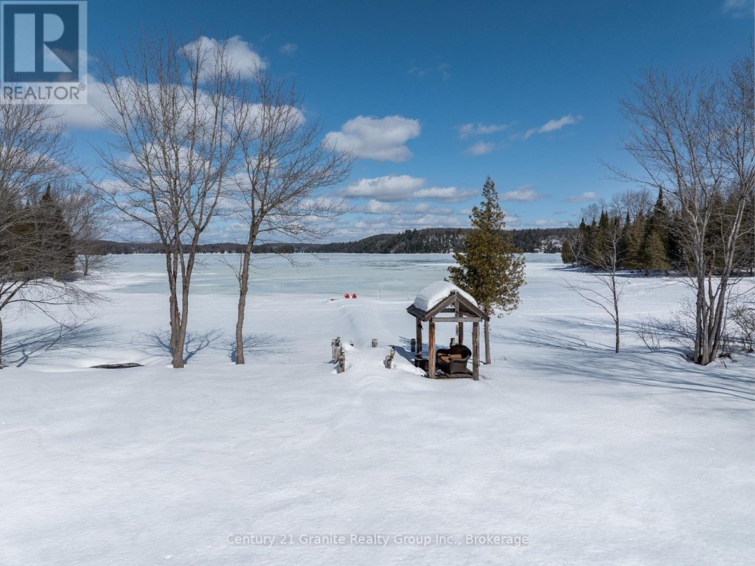 1047 Bonis Lane, Mountain Lake