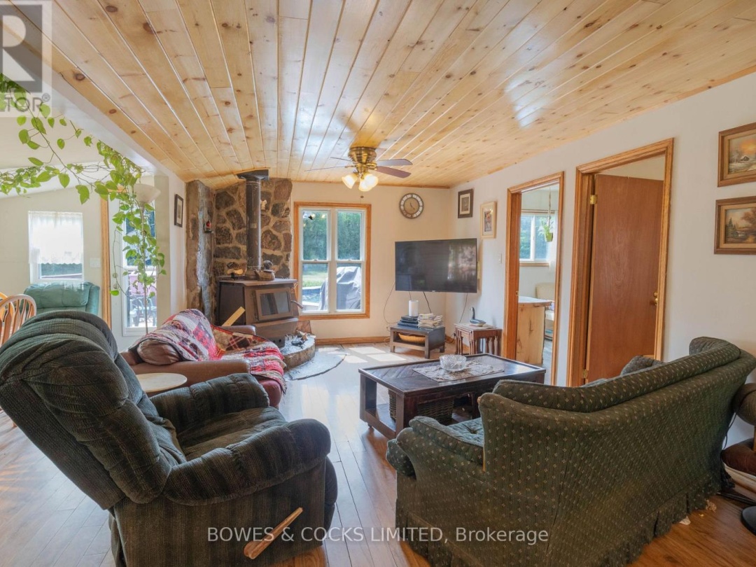 2070 FORTESQUE LAKE ROAD, 