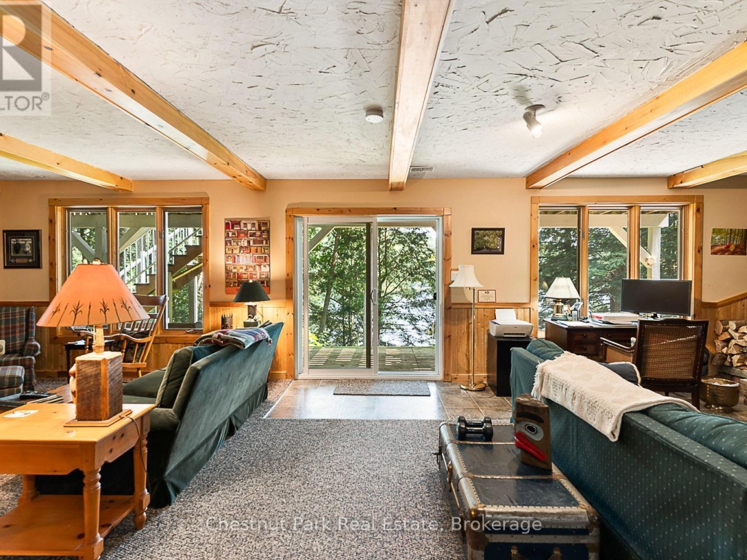 1003 ARNOTT LANE, Redstone Lake