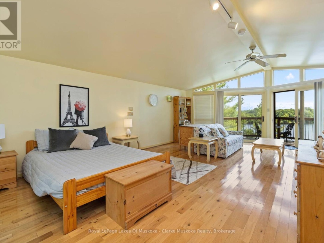 104 POINTS OF VIEW ROAD, 