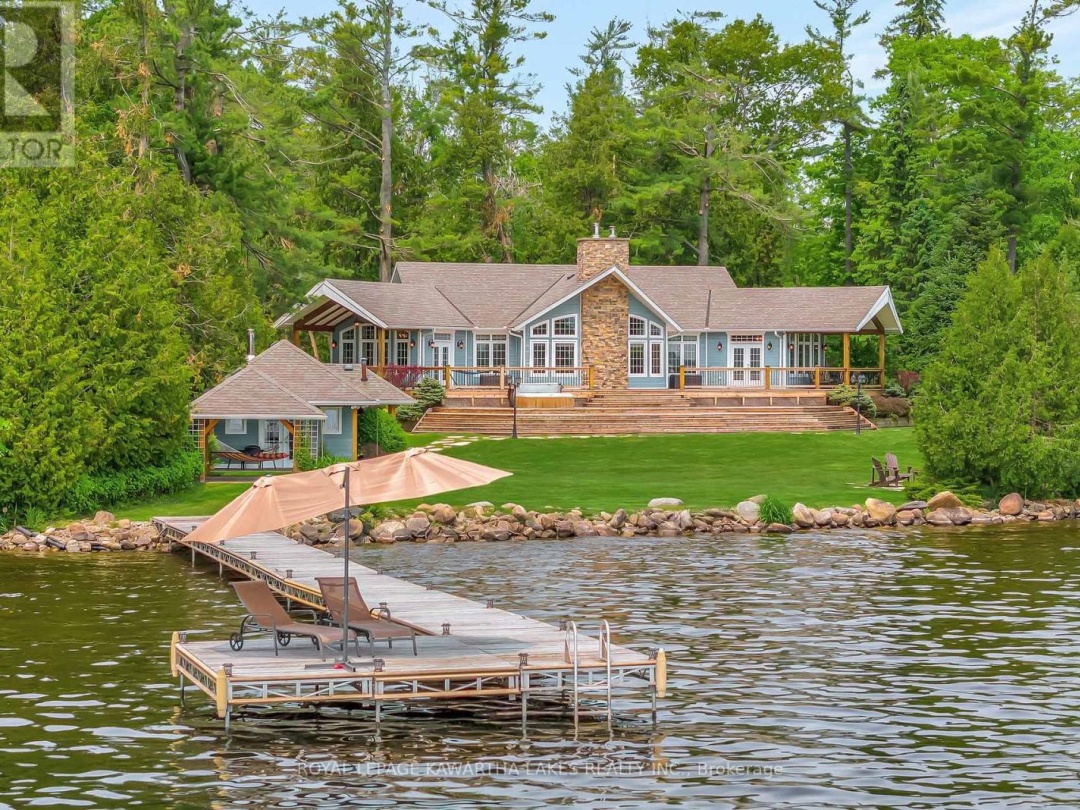 1484 COUNTY ROAD 8, 