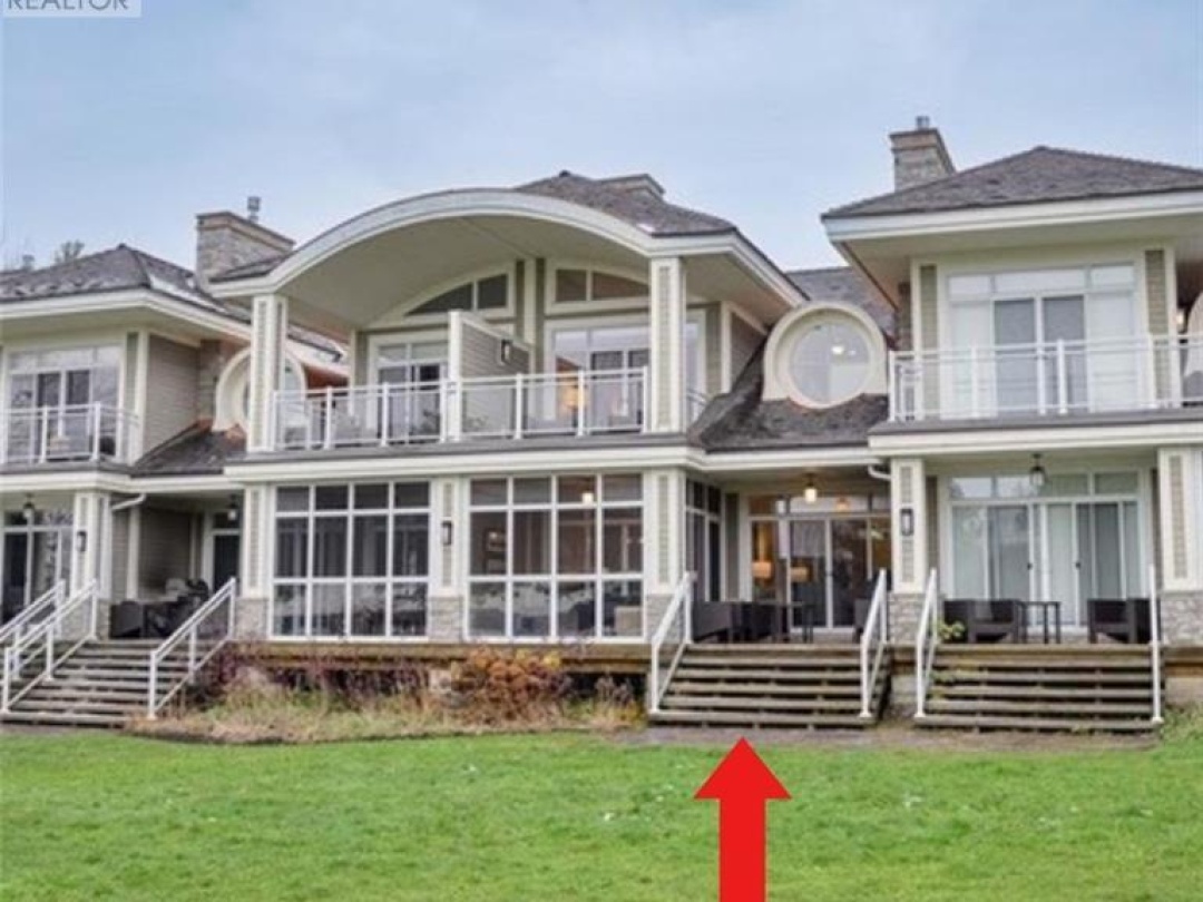 G103 A 1869 Muskoka 118 Road W, 