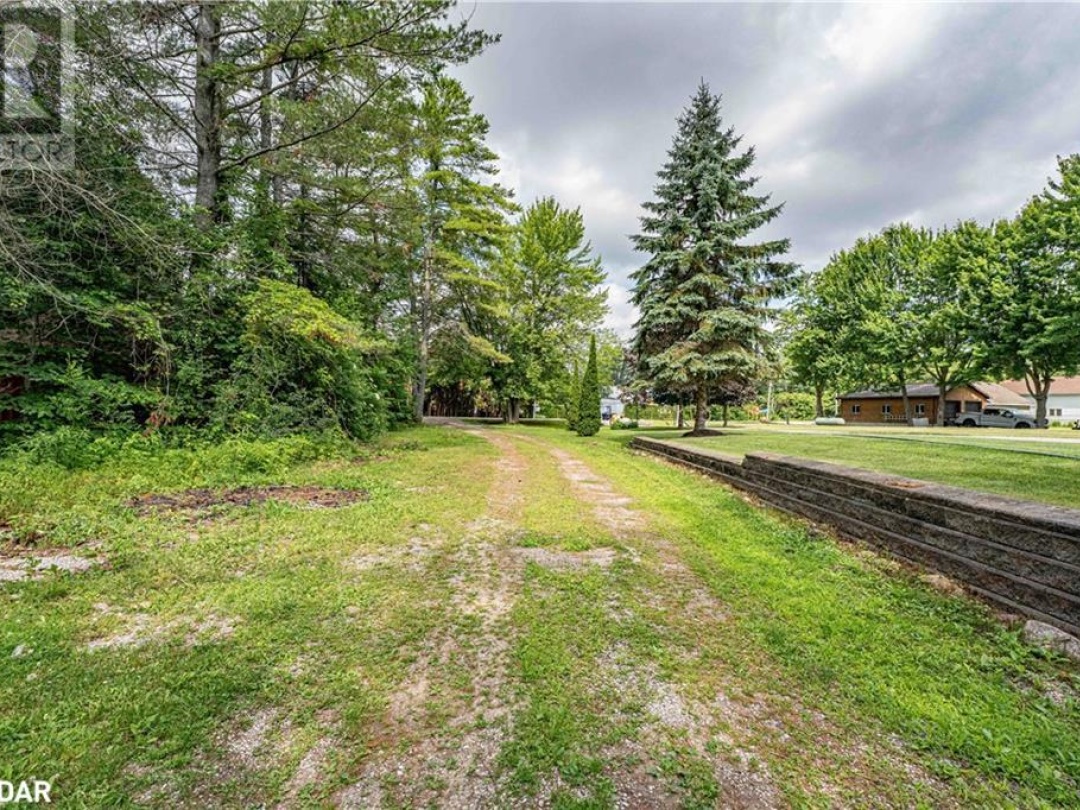 1705 PENINSULA PT ROAD, 