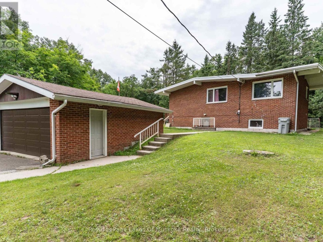 1030 SIMPSON ROAD, 