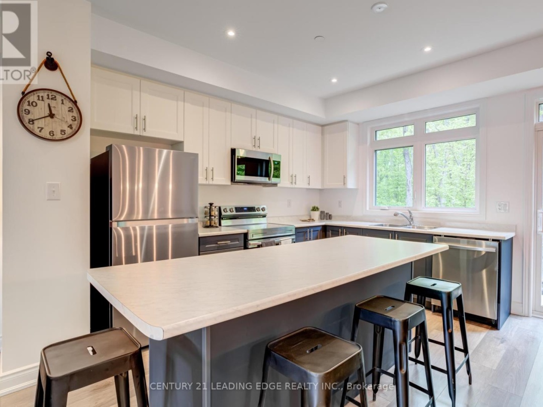 105 MARINA VILLAGE DRIVE, 