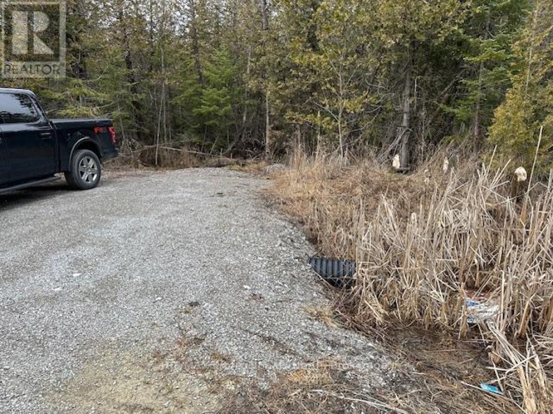 0 LAXTON BOUNDARY LINE, 