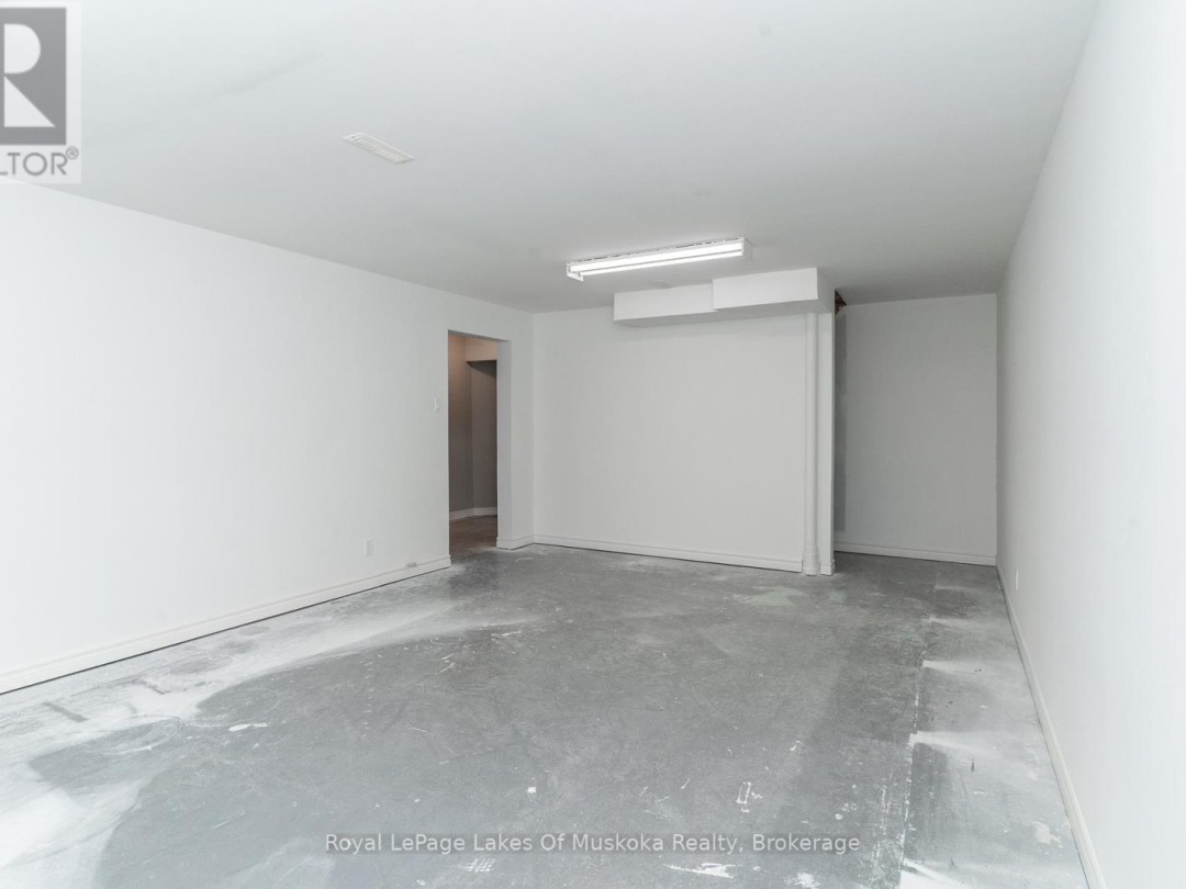 61 TAMARACK TRAIL, 