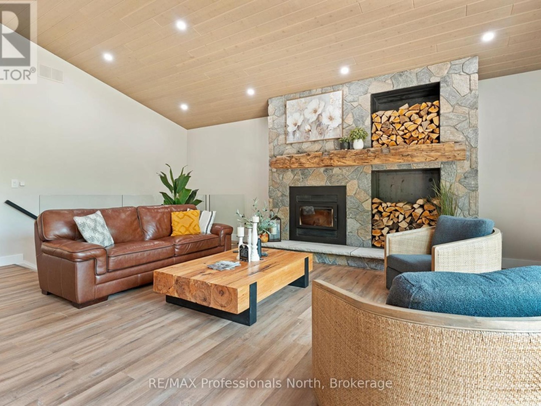1063 Mink Road, Long Lake