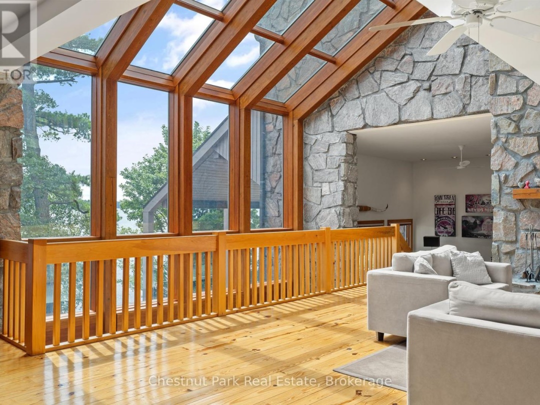 10 Wyldewood Road, 