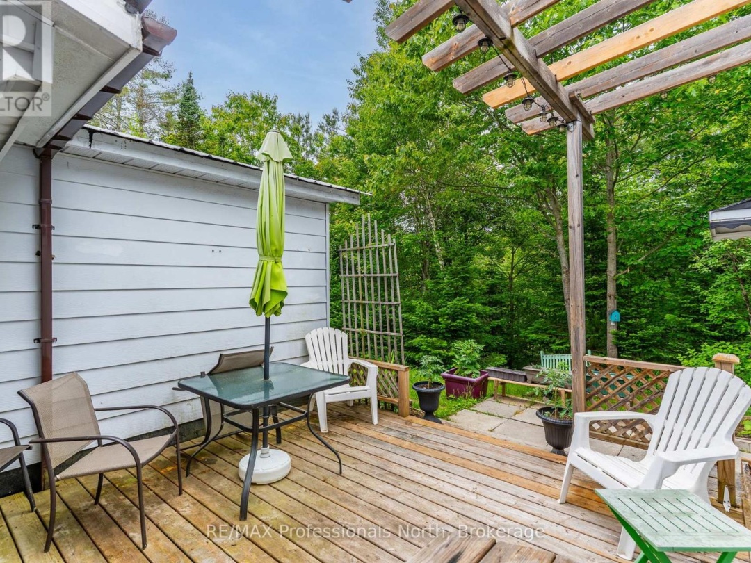 1025 SEVENTH LANE, 