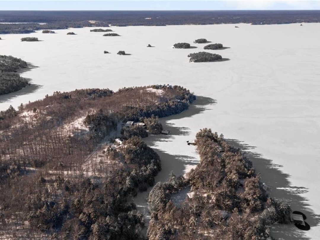 1039 Viewpoint Trail Trail, Lake Muskoka