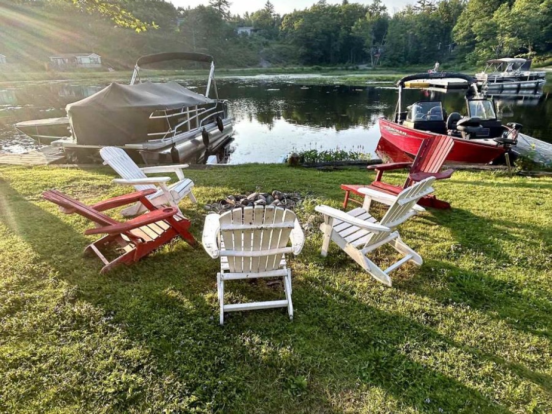 2 - 1336 SOUTH MORRISON LAKE ROAD, 