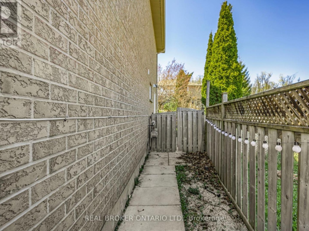 3160 Emperor Drive, Orillia