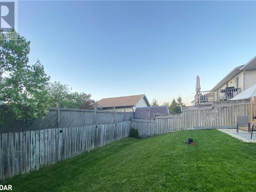 28 Courtney Crescent, Orillia