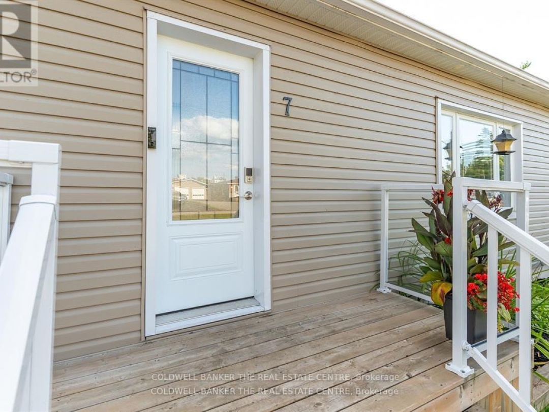 7 LEACH STREET, 