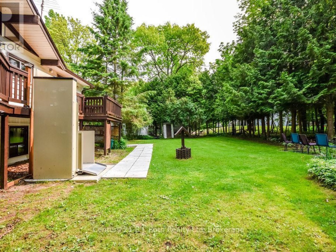 1755 Twin Oaks Crescent, Matchedash Bay