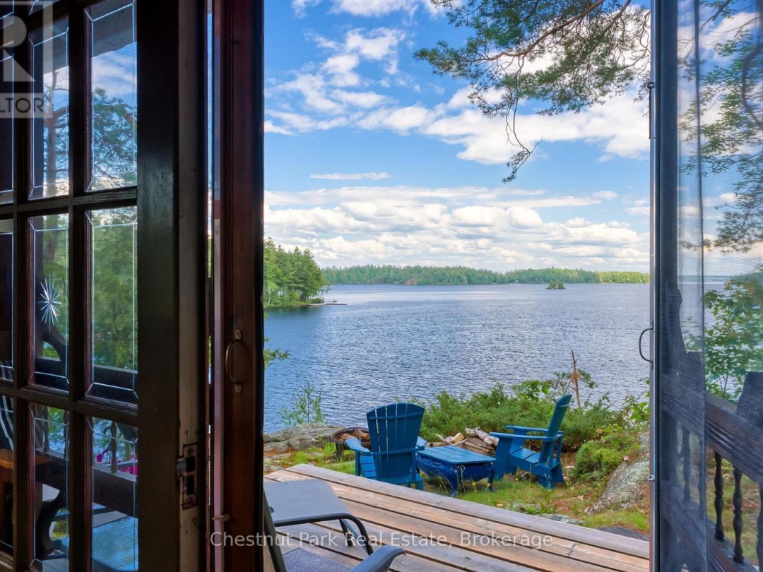 26 TAYLOR ISLAND 26LM, 
