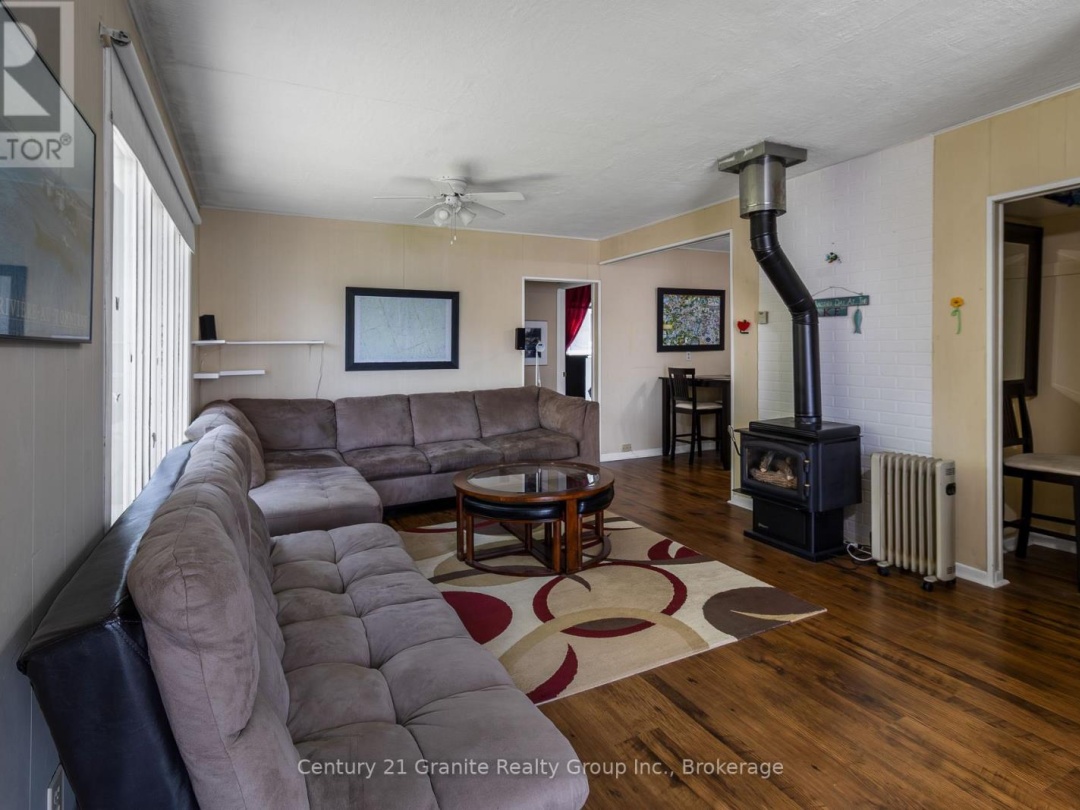 1018 Shamrock Lane, Cranberry Lake