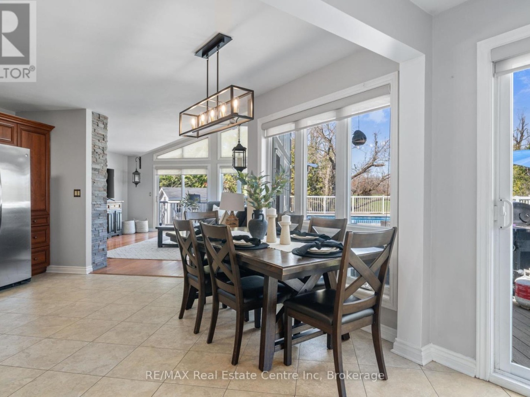 33 Totten Drive, Sturgeon Lake