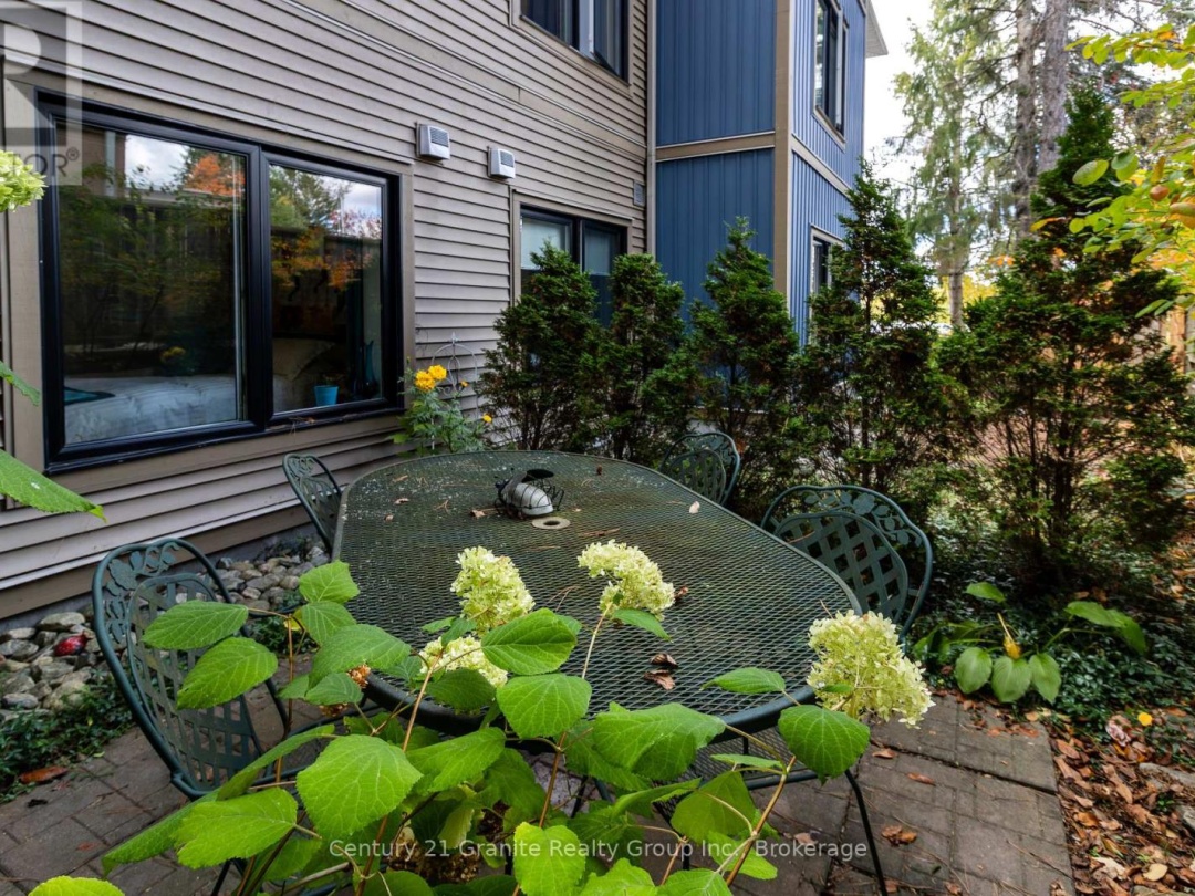 101 - 9 NEWCASTLE STREET, 