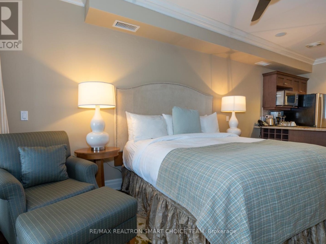 L204-A1&B1 - 1869 MUSKOKA 118 ROAD W, 