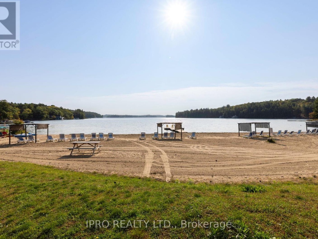 16 - 1869 MUSKOKA RD 118 WEST ROAD, Lake Muskoka