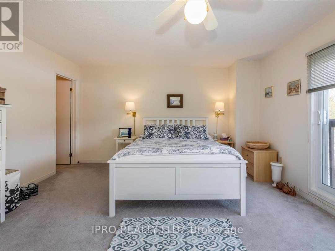 21 71 Laguna Parkway Parkway, Lake Simcoe