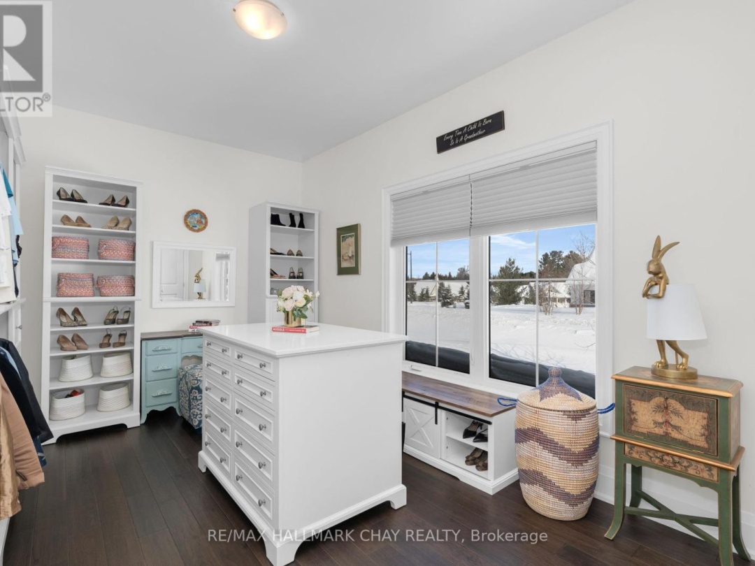 12 THOROUGHBRED DRIVE, 
