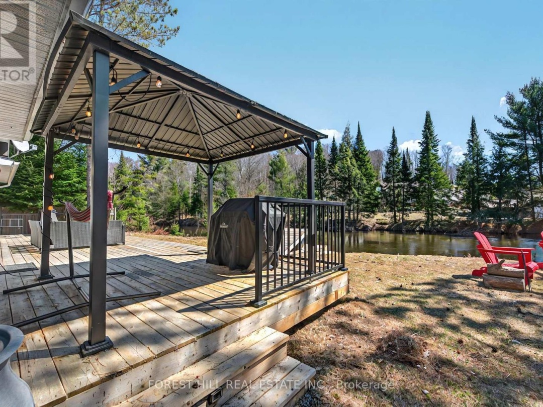 31 Glen Acres Road, Big East Lake