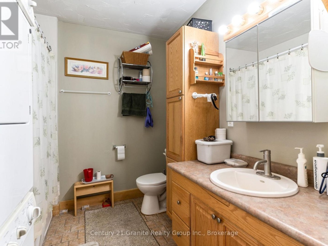1029 WIGAMOG ROAD, 