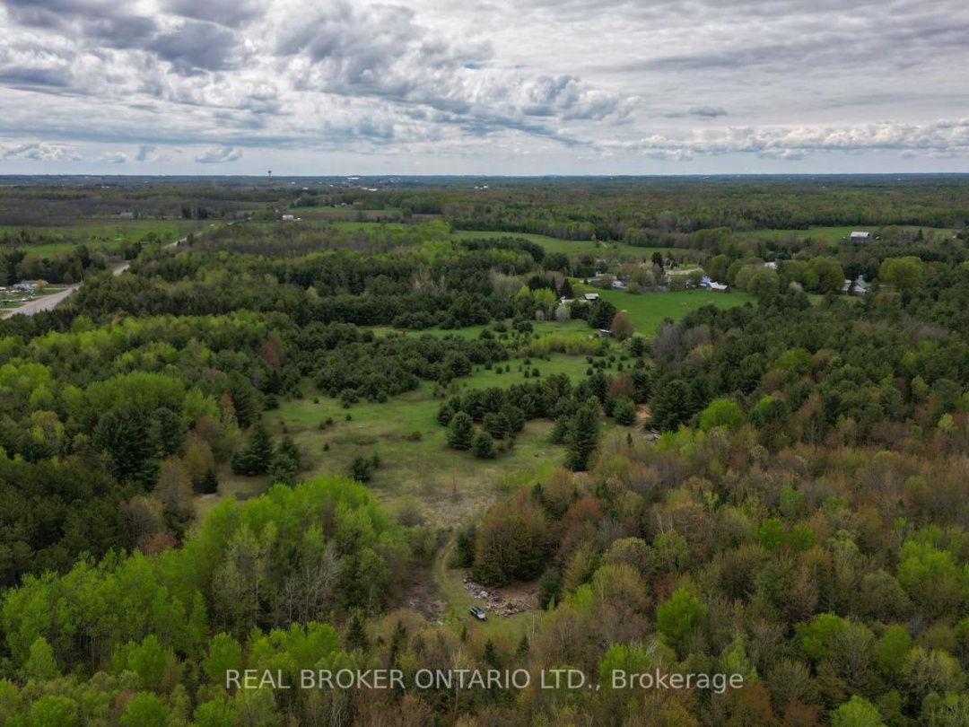 261 PORTAGE ROAD, Canal Lake