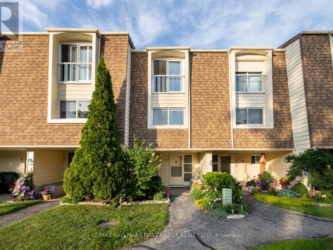 9 4 Paradise Boulevard, Lake Simcoe