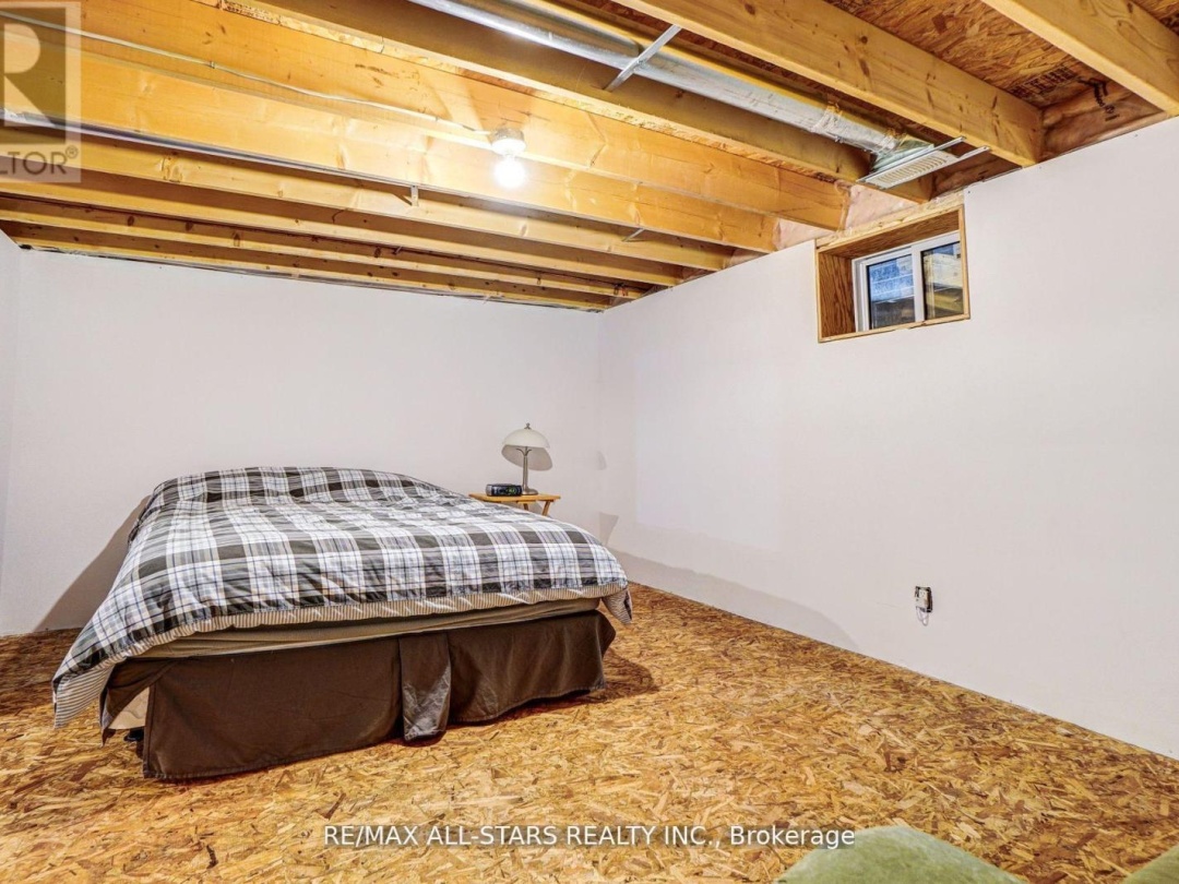 904 ELDON ROAD, 