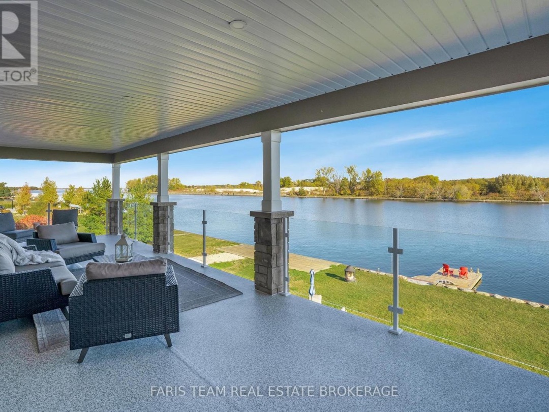 7 DOCK LANE, 