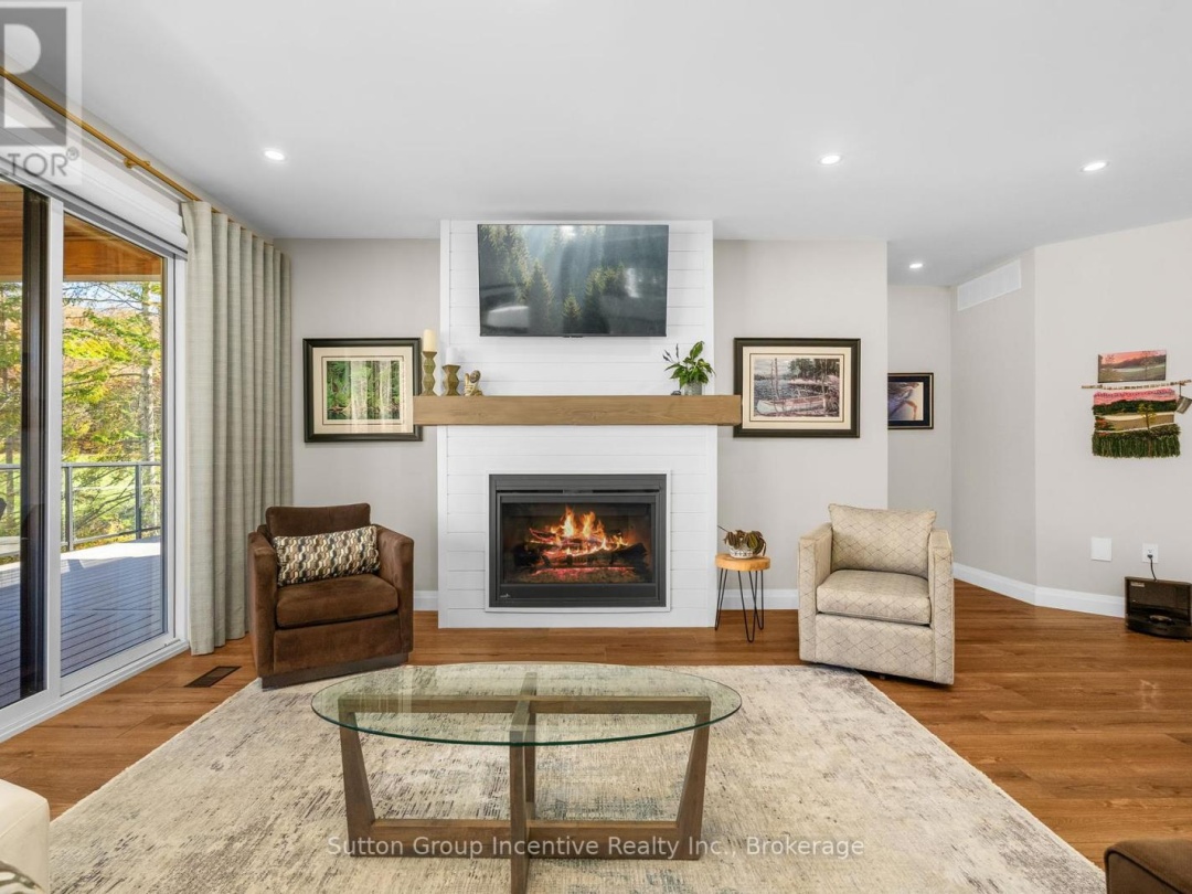 24 ST GEORGES COURT, 